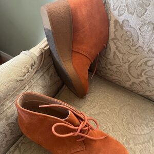 Clarcks original ankle bootie. Size 6.5